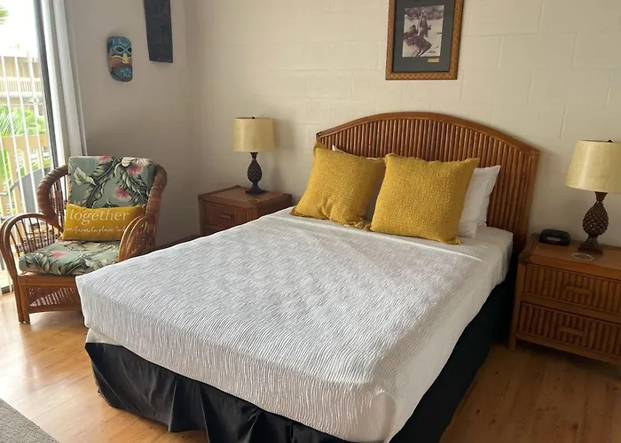 Adorable Studio With Ocean View